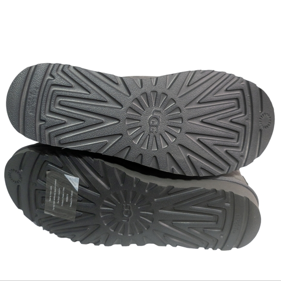 UGG Classic Ii Tall Shearling Boot Grey - Picture 9 of 9